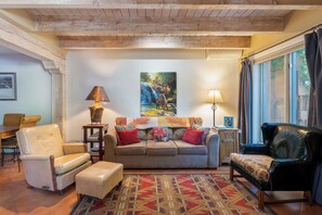 Condo (3 Bedrooms) | Front of property - Las Brisas 31 by Kokopelli Property Management (Santa Fe)