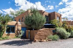 Condo (3 Bedrooms) | Property amenity - Las Brisas 31 by Kokopelli Property Management (Santa Fe)