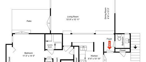 Een plattegrond van een huis met een terras, slaapkamer, woonkamer, eetkamer, keuken, badkamer, hal en kast.