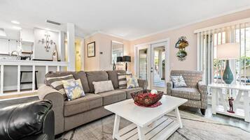 Condo (1 Bedroom) | Property amenity