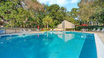 Condo (1 Bedroom) | Property amenity