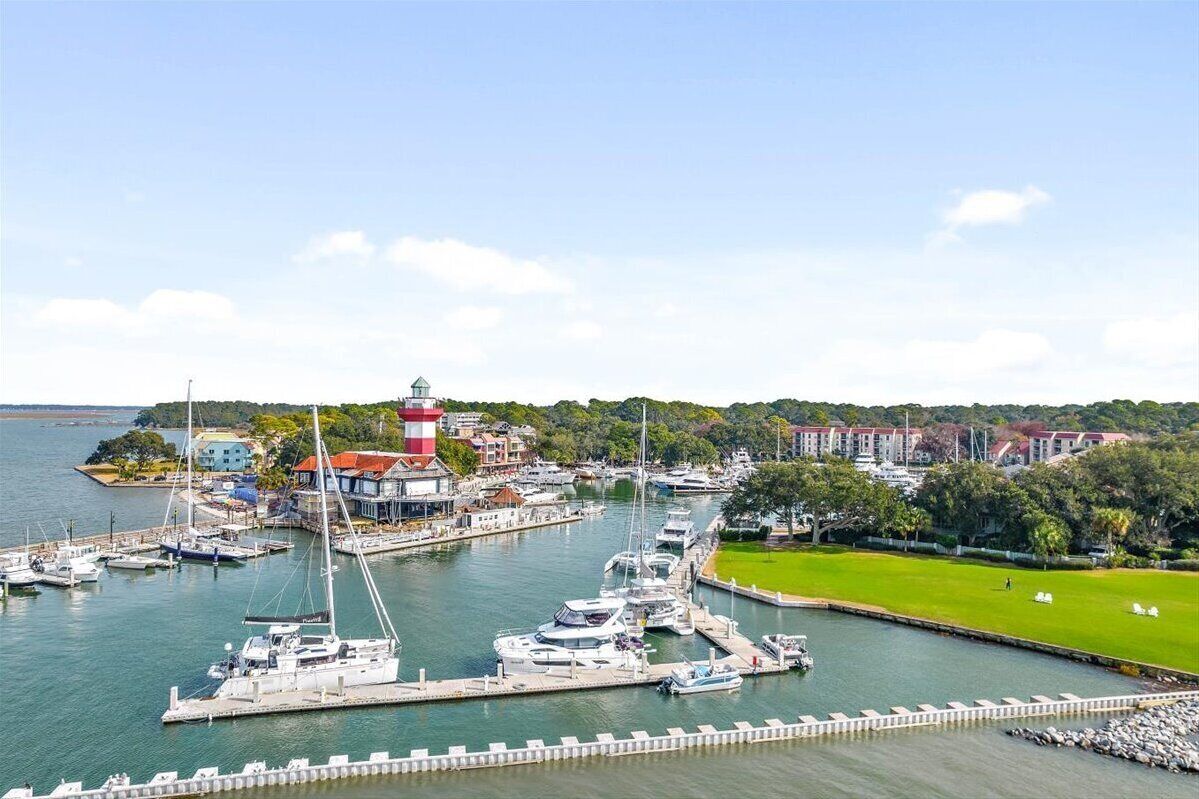 Condo (1 Bedroom) | Property amenity