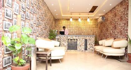 Hotel Premier Inn Gulberg