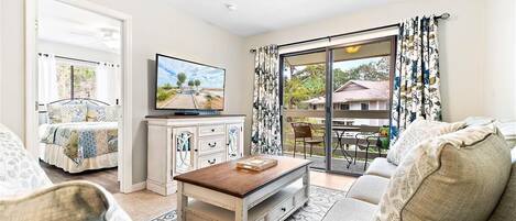 Condo (2 Bedrooms) | Front of property