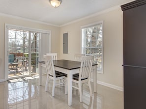 Cabin, Multiple Beds, Fireplace, Garden View | Private kitchen | Fridge, microwave, oven, stovetop