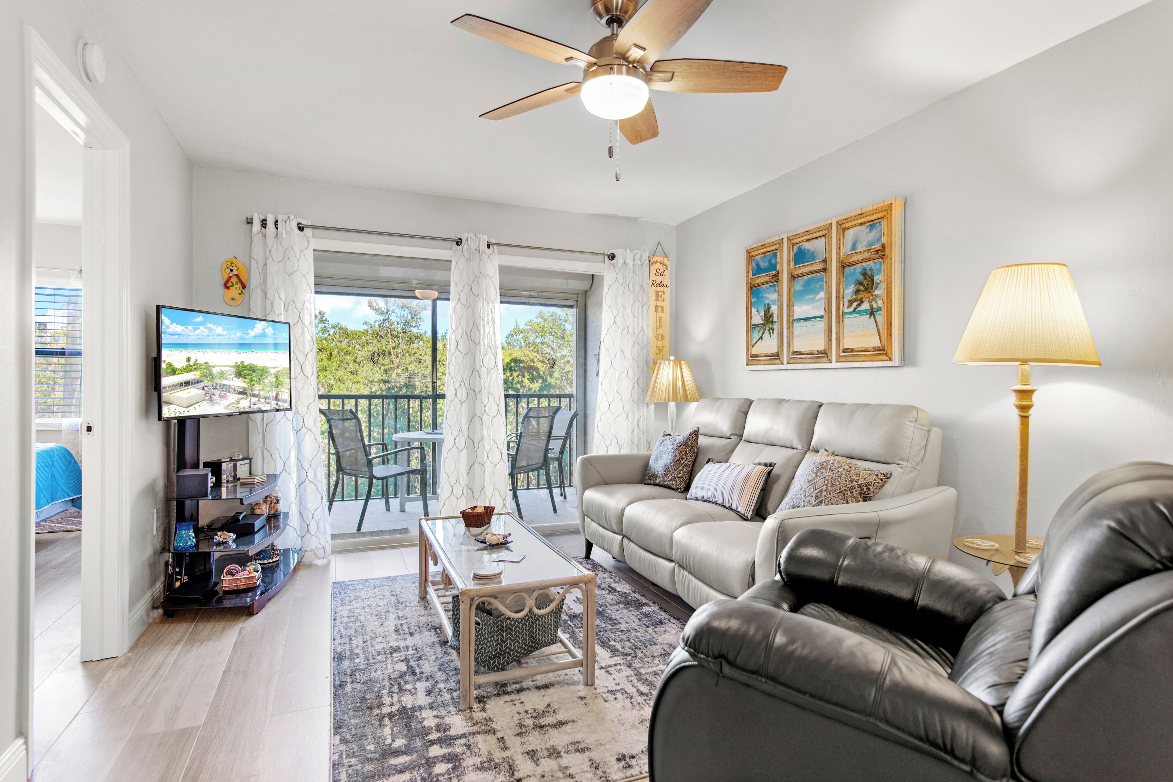 Condo (2 Bedrooms) | Vista frontal de la propiedad