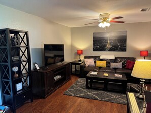 Smart TV y monitor de computadora