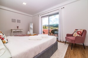 2 Schlafzimmer, Schreibtisch, kostenloses WLAN, Bettwäsche