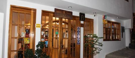 Fachada del alojamiento