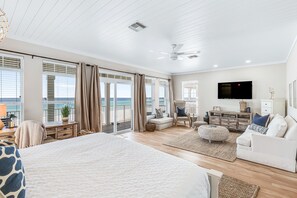 5 chambres, fer et planche à repasser, accès au Wi-Fi (inclus)