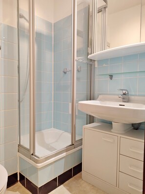 Shower, hair dryer, soap - Apartment Eulenstein 2 (Altenau)
