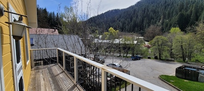 Carriage House Lofts in Picturesque Downieville, California