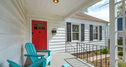Cute Wythe Two Bedroom at Robinson Park