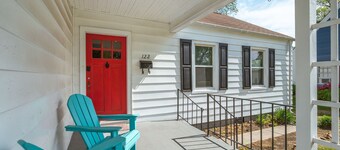 Cute Wythe Two Bedroom at Robinson Park