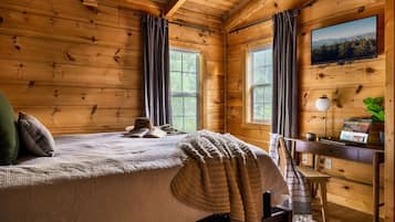 3 chambres, bureau, fer et planche Ă repasser, lit parapluie