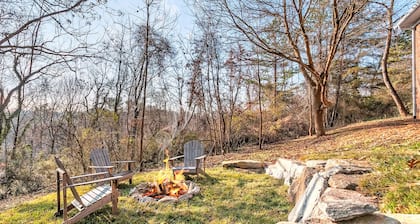Spacious 1 Bedroom Guest Suite; Private entrance; less than 10 min DT AVL!