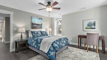 1 bedroom, desk, iron/ironing board, free WiFi