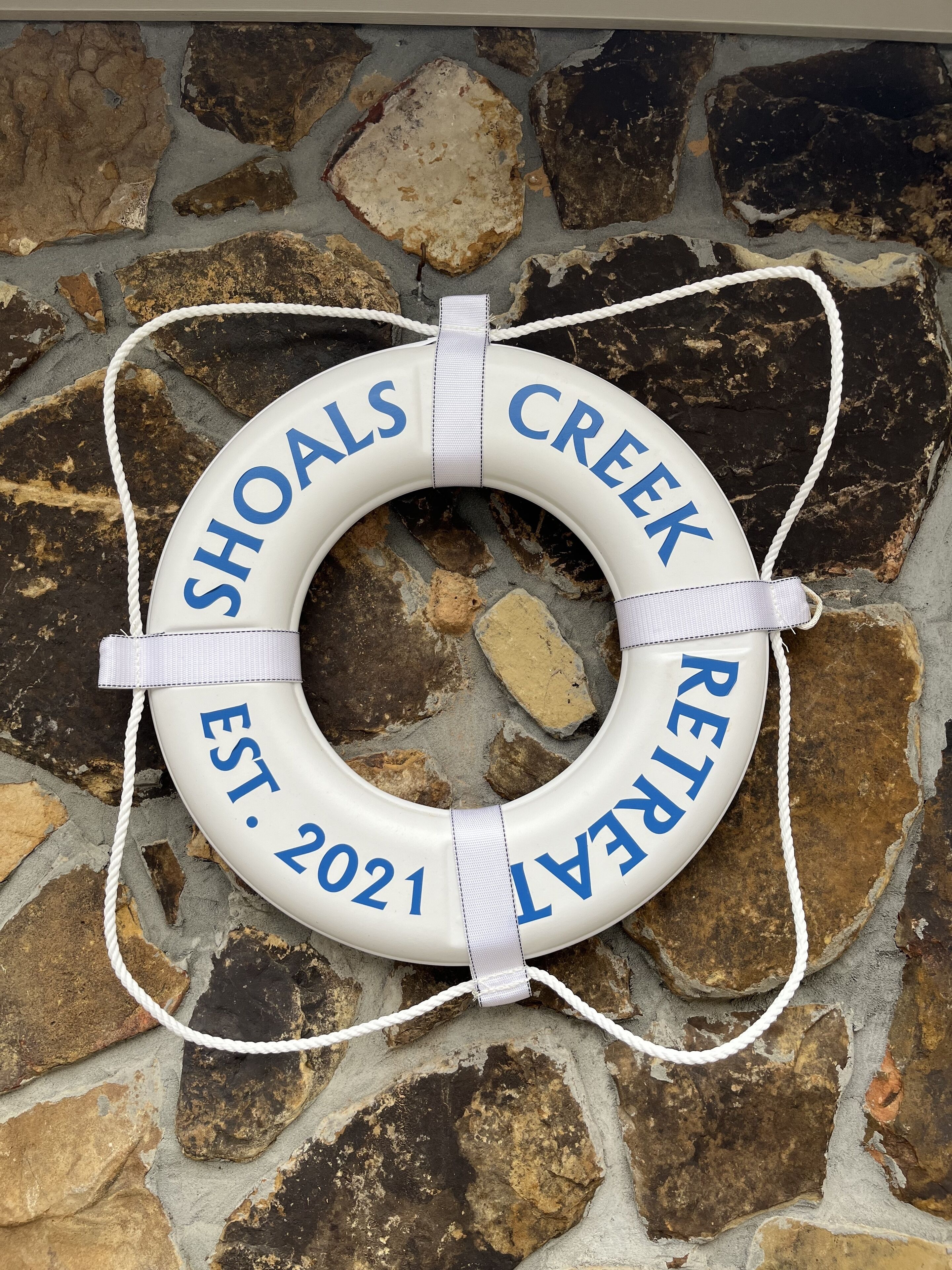 RETREAT - REST - RELAX - REJUVENATE  Riverside Home and boathouse