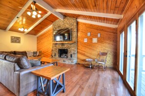 Smart TV, fireplace, foosball, stereo