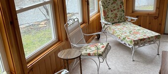 Secluded waterfront cabin