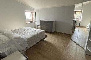 1 개의 침실, 다리미/다리미판, 무료 WiFi, 침대 시트