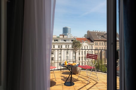 Exclusive Studio | Terrace/patio