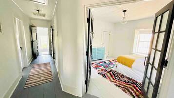 7 chambres, fer et planche Ă repasser, Wi-Fi gratuit, draps fournis