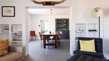 Télévision, espaces bureaux