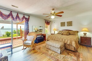 4 Schlafzimmer, Bügeleisen/Bügelbrett, WLAN, Bettwäsche