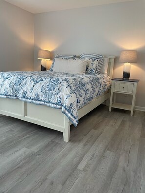 2 chambres, bureau, fer et planche à repasser, accès au Wi-Fi (inclus)