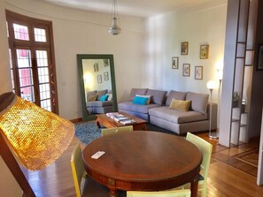 Interior - Charming French-style Apartment in the best corner of Buenos Aires (Buenos Aires)