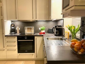 Imagen sin descripción, 4 de 59, botón