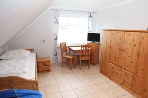 4 bedrooms, WiFi