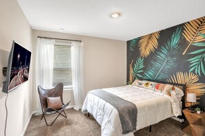 4 bedrooms, desk, iron/ironing board, free WiFi