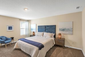 4 Schlafzimmer, Schreibtisch, Bügeleisen/Bügelbrett, kostenloses WLAN