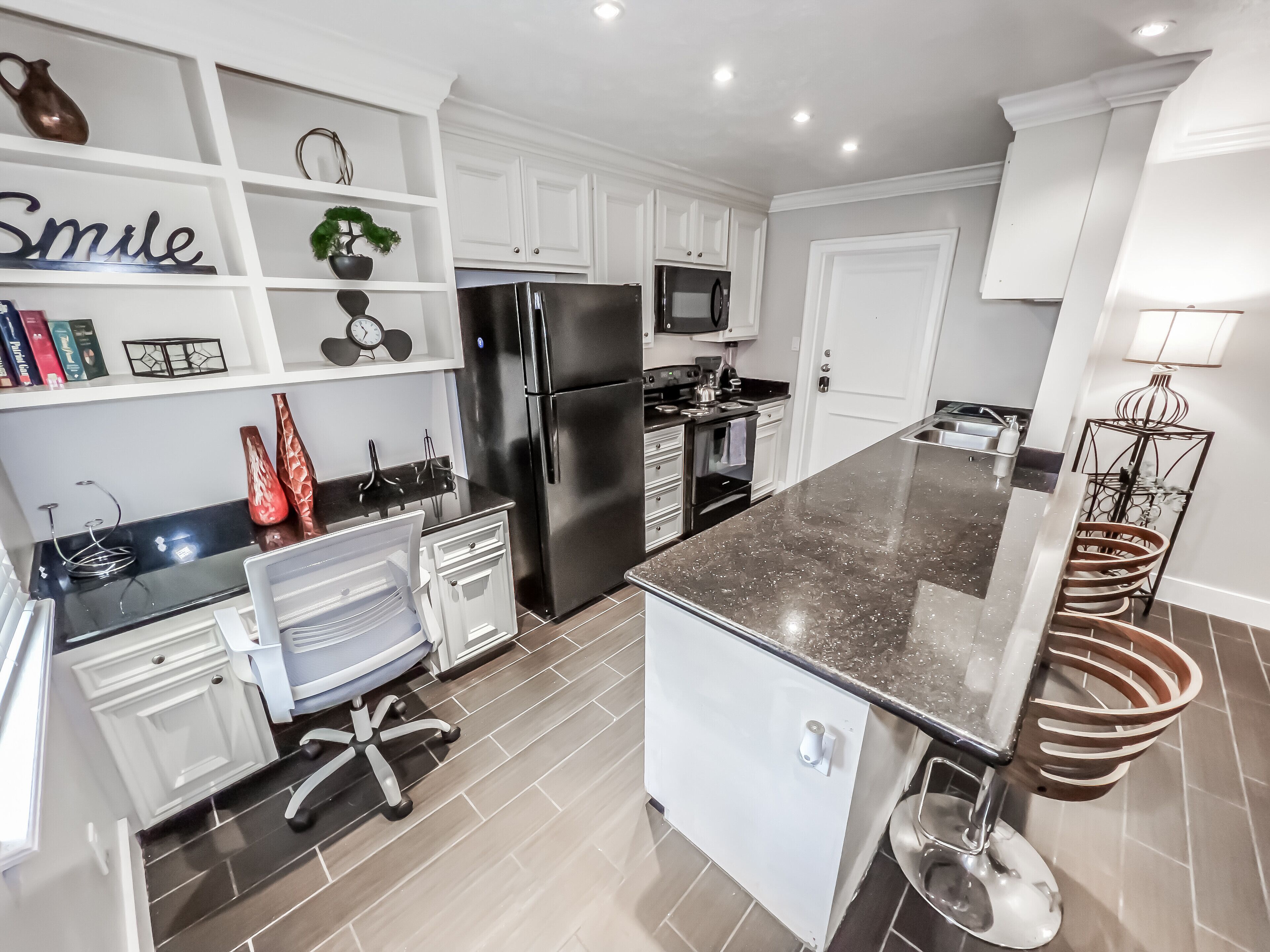 Midtown Montrose Bungalow🌞