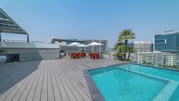 Kolam renang outdoor