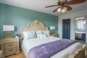 2 habitaciones, escritorio, tabla de planchar con plancha y wifi gratis 