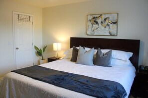 2 bedrooms, desk, iron/ironing board, free WiFi