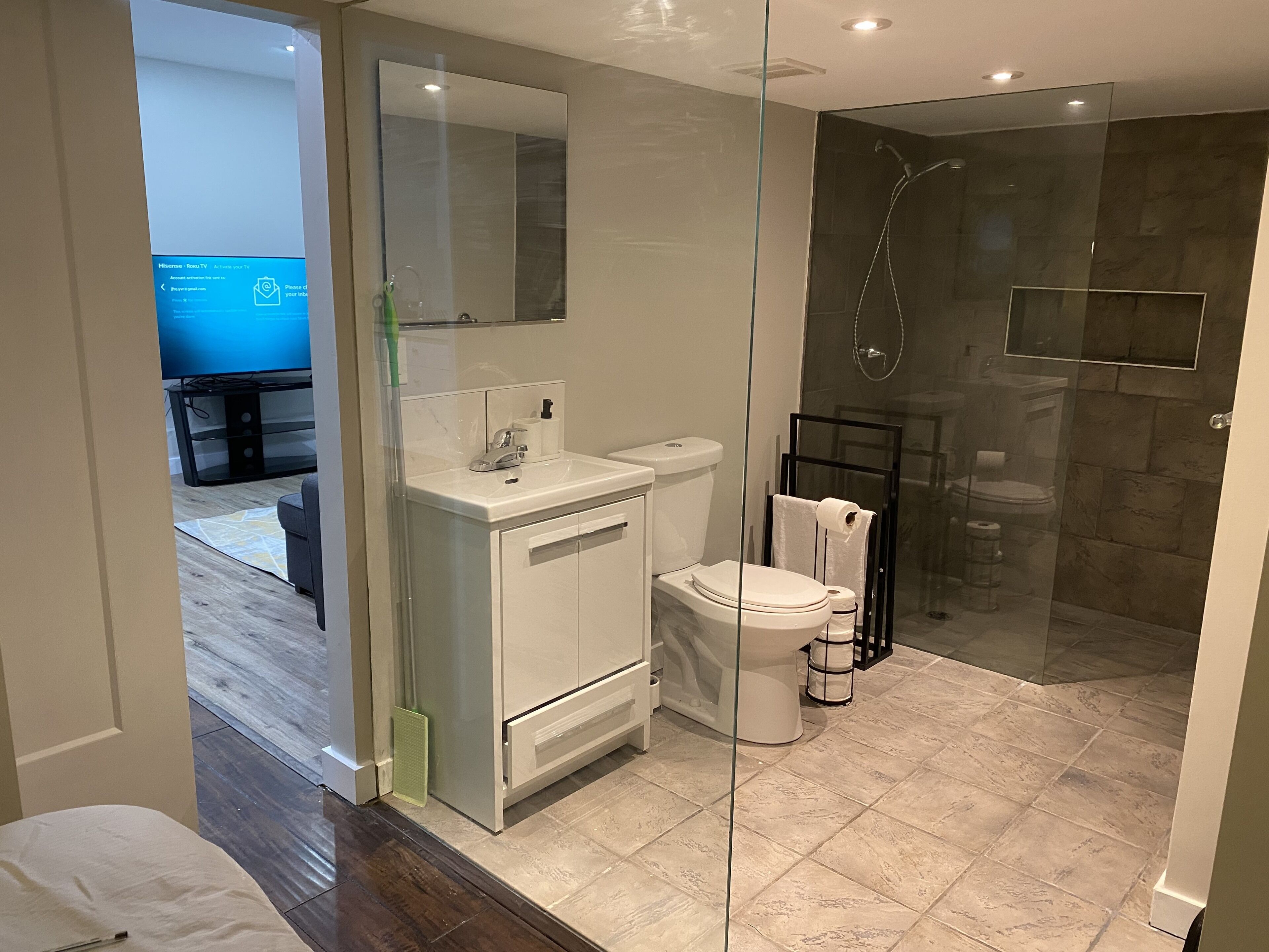 Brand New Dog Friendly Garden Suite with Fast Wifi and Heat Pump Systems