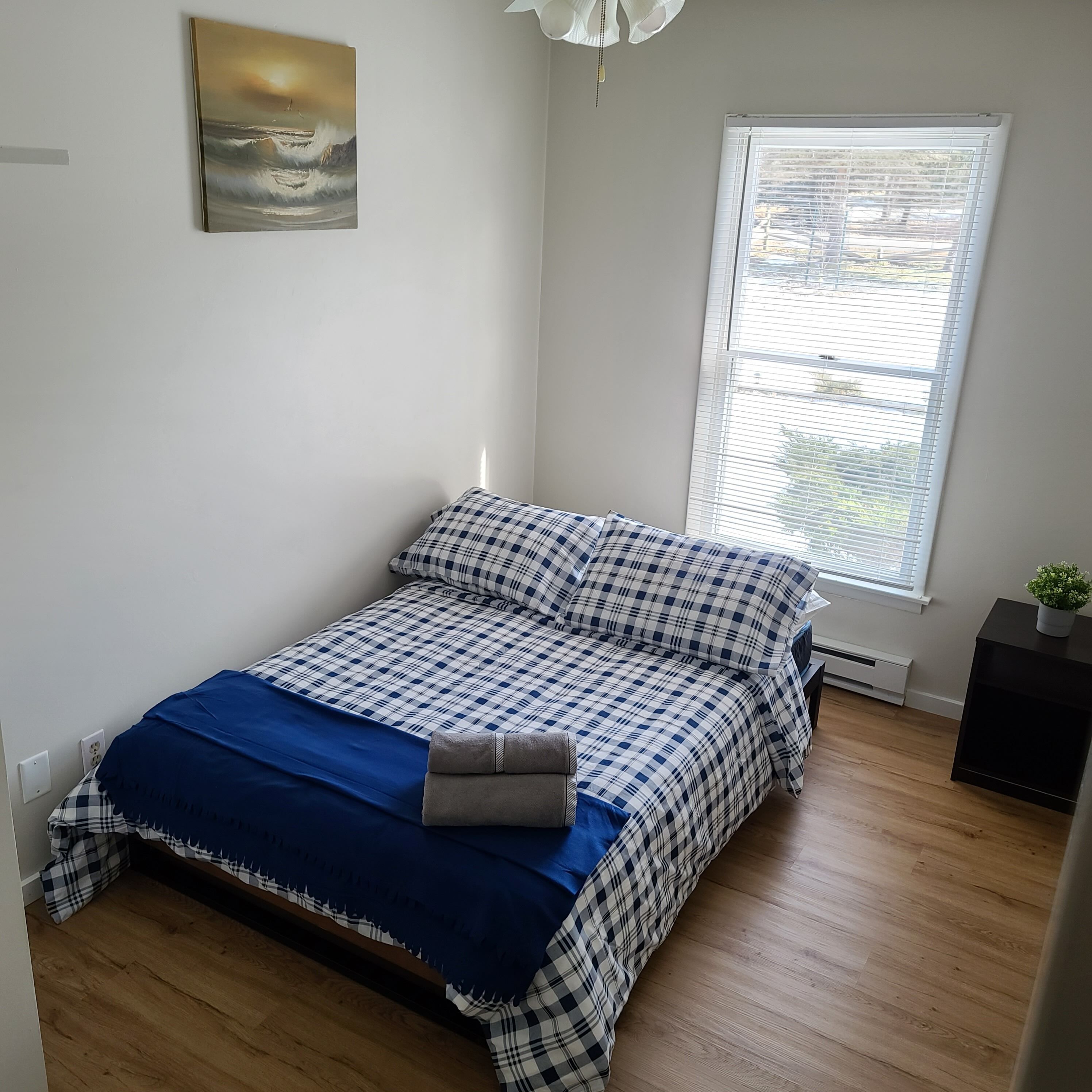 Poconos Papa Bear House with indoor fireplace 3 bedroom Escape