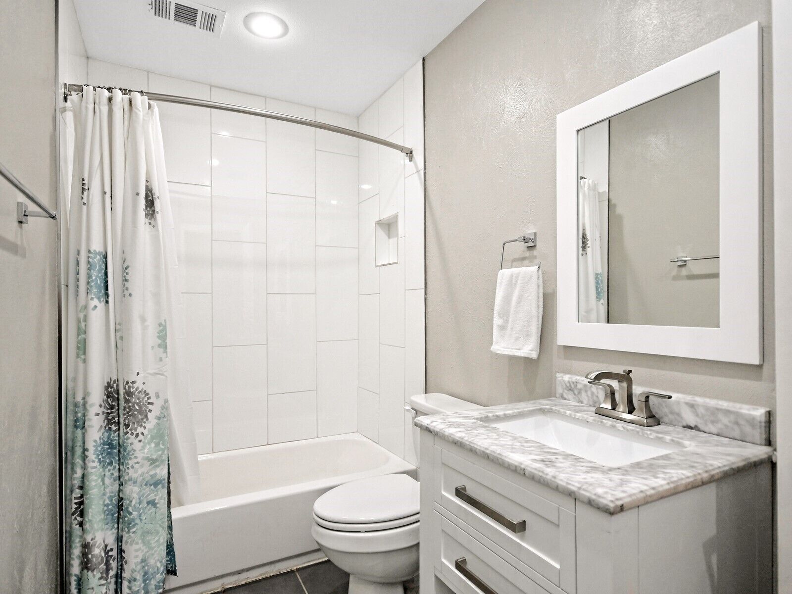 Beautiful Home in North Austin - 5 min to The Domain and Austin FC Stadium