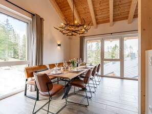 Dining - Luxurious chalet with sauna, near the ski slope (Turracher Höhe)