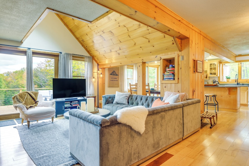 Storybook Stratton House: 3 Mi To Mount Snow! - Stratton, VT