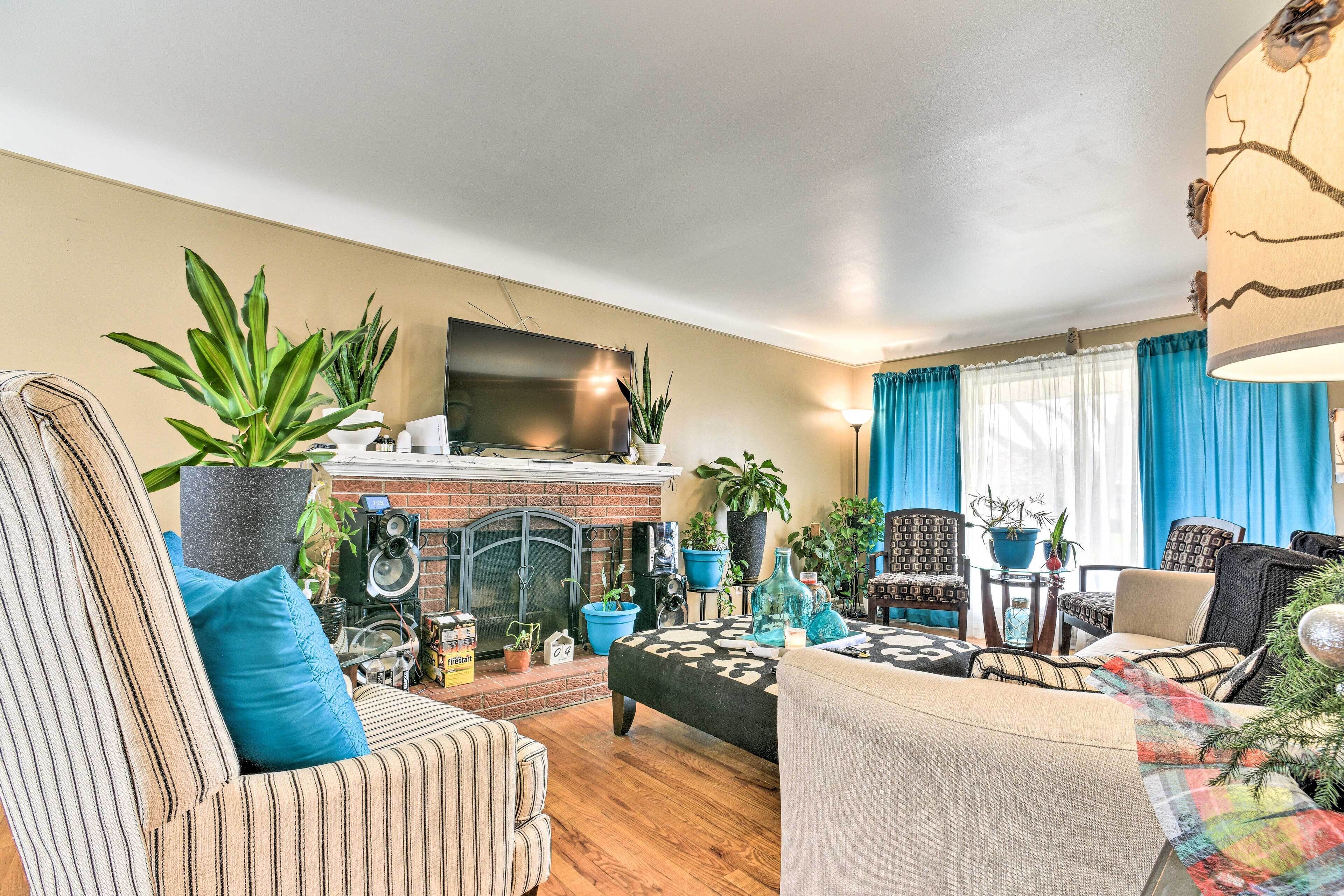 Charming Detroit Home ~ 15 Mi to Downtown!