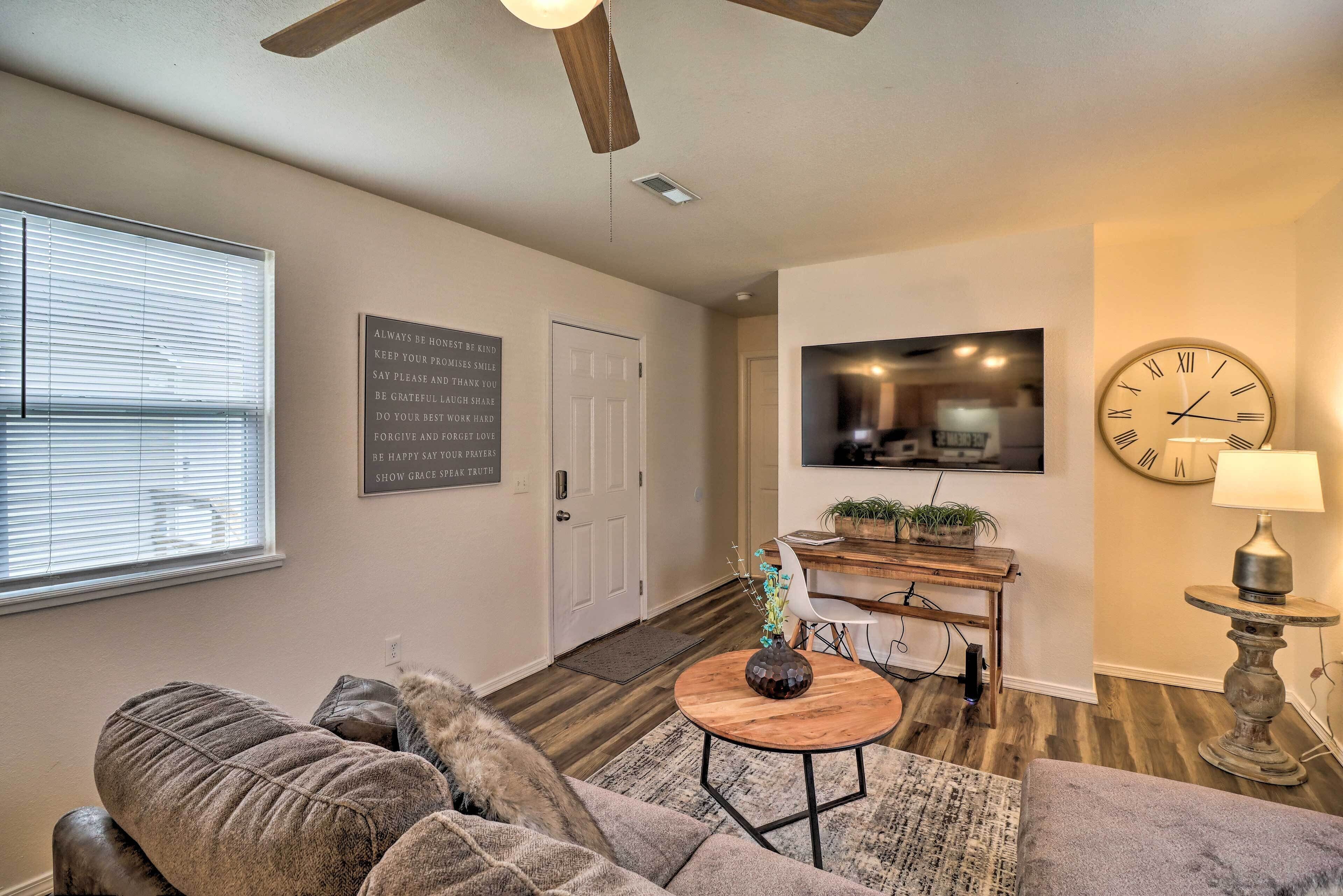 Pet-Friendly West Plains Pad < 1 Mi to Dtwn!