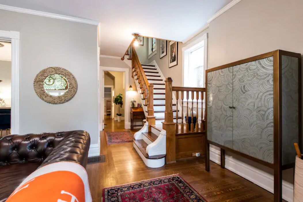 Architectural dream Lux 4 bed home in❤ Louisville