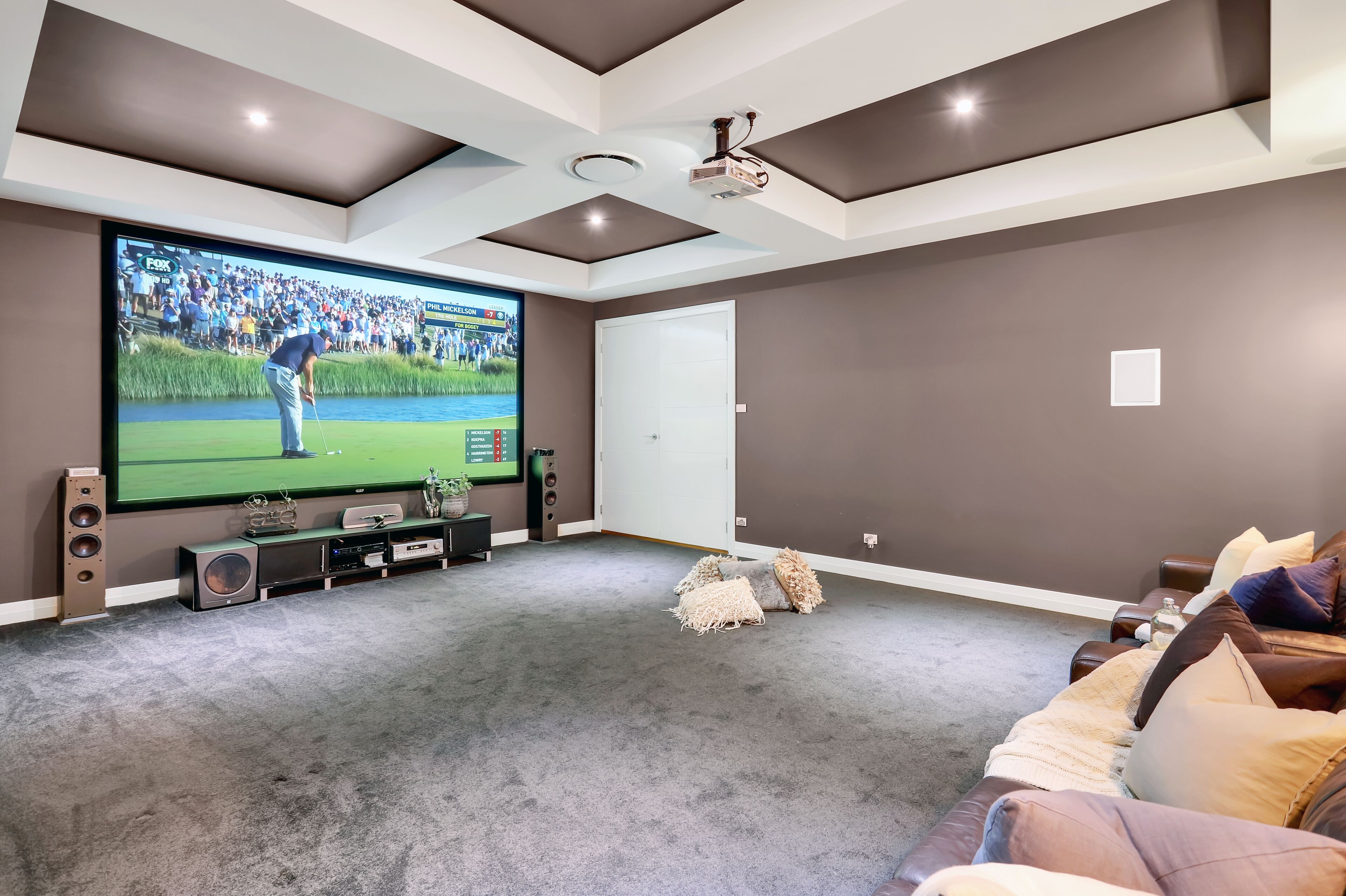 Luxury Home in a Golf Estate