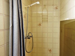 Bathroom - Les Arandellys by Interhome (Les Houches)