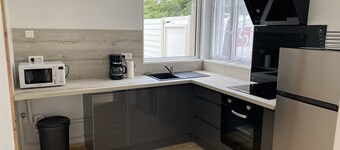 Maison agréable de ville avec parking gratuit